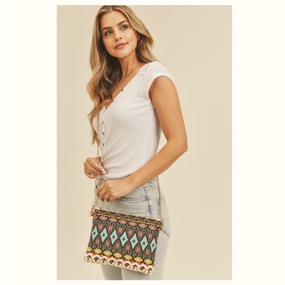 ✌🏼 #131 Fashionably Cute Aztec Vibes Crossbody Purse - Picture 7 of 10